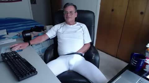 Large one  online show from 04/18/26, 01:26