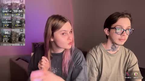 Snapshot of worldofllove chatting on 01/26/25, 05:55 Arnika and Simon online show from 01/26/25, 05:55