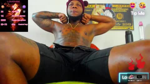 Snapshot of wotton_17 chatting on 10/15/25, 07:25 Cristofer online show from 10/15/25, 07:25