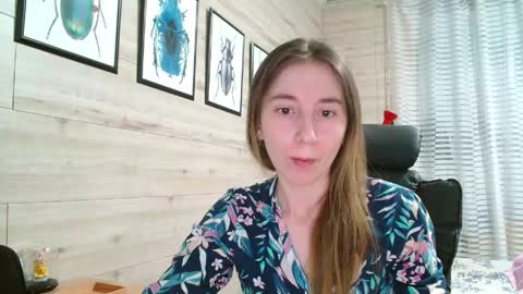 Anna  online show from 04/26/26, 03:10