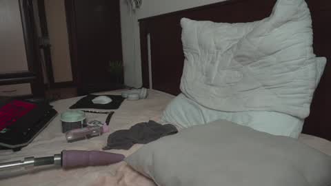 Pavel online show from 01/12/25, 01:42