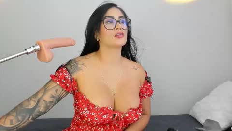     STREAMING SCHEDULE 2100 - 0530 GMT-5 online show from 02/07/26, 05:38