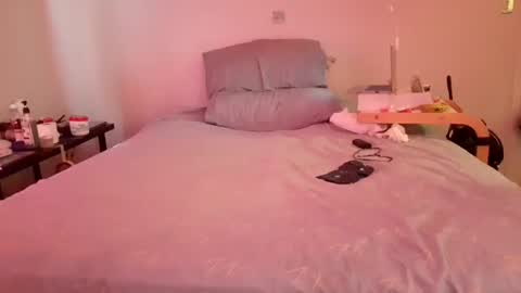 Snapshot of wowhotcutiepie chatting on 03/01/26, 05:59 Cuteipie online show from 03/01/26, 05:59