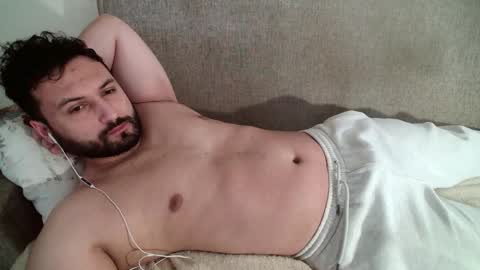 Snapshot of wowmichael69 chatting on 09/12/25, 09:53 Josy online show from 09/12/25, 09:53