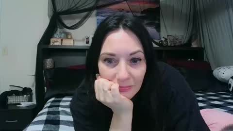 Crystal Lake online show from 01/13/26, 06:08