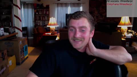 Snapshot of wrestlerpr chatting on 01/24/25, 01:13 Wrestlerpr online show from 01/24/25, 01:13