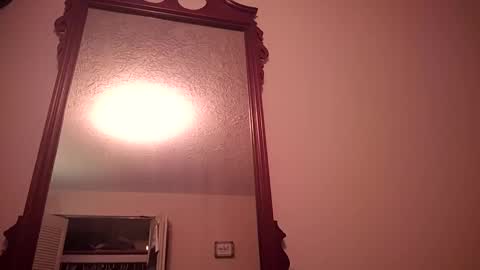 wribry83 online show from 10/21/25, 06:14