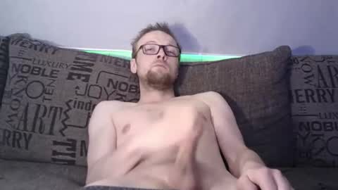 Snapshot of wulffi95 chatting on 03/08/25, 05:38 wulffi95 online show from 03/08/25, 05:38