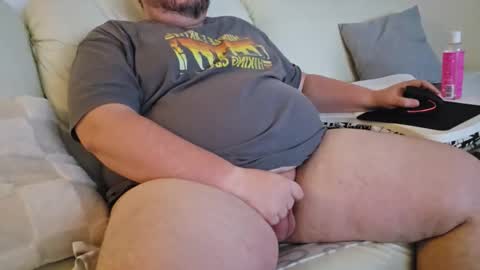 Snapshot of wumbel chatting on 12/17/25, 02:23 wumbel online show from 12/17/25, 02:23