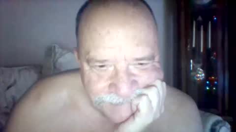 Snapshot of wvmountainlover chatting on 12/17/24, 09:50 wvmountainlover online show from 12/17/24, 09:50