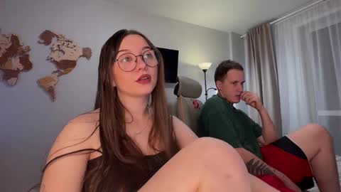 Snapshot of wwow_meow chatting on 11/20/25, 03:12 Eric and Christine 3 online show from 11/20/25, 03:12