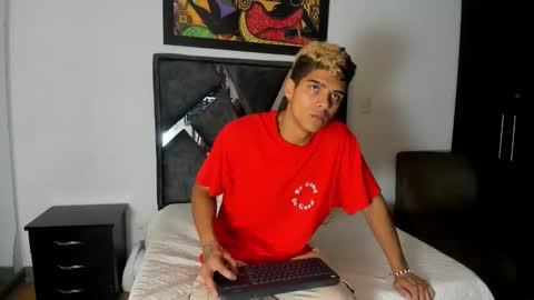 wyatt online show from 10/06/25, 12:13