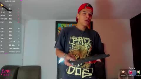 wyatt online show from 11/03/25, 12:39