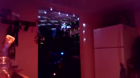 wyiatt online show from 09/12/25, 07:08