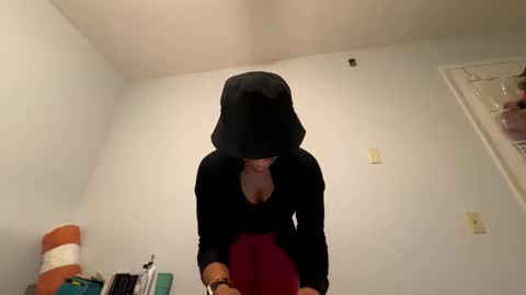 Snapshot of wynterheat chatting on 02/09/25, 09:26 Wynter Heat online show from 02/09/25, 09:26