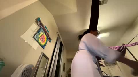 Snapshot of wynterheat chatting on 03/05/25, 09:38 Wynter Heat online show from 03/05/25, 09:38