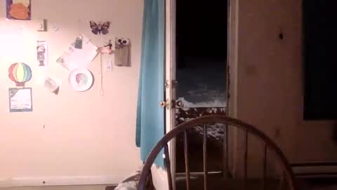Snapshot of x0_jade chatting on 12/03/25, 01:24 x0_jade online show from 12/03/25, 01:24