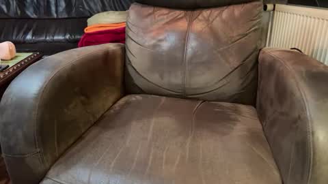 Snapshot of x6er chatting on 11/11/25, 05:24 Just gucken und Mitwixerinnen finden. online show from 11/11/25, 05:24