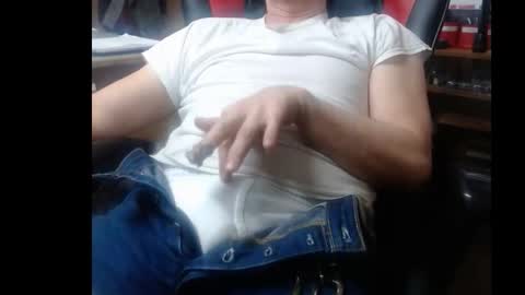 Snapshot of x7333 chatting on 03/02/26, 03:41 x7333 online show from 03/02/26, 03:41