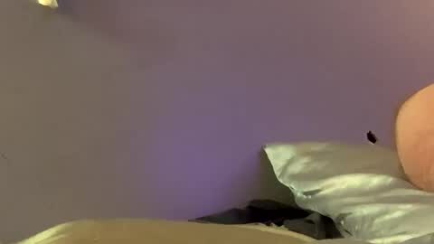 Snapshot of x7i3zuvfcwxym8naezgb chatting on 09/21/25, 03:52 Whatyouwantbest online show from 09/21/25, 03:52