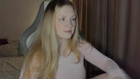 eva online show from 04/23/26, 05:04