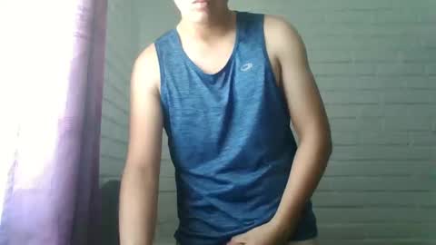 x_andrescam online show from 03/10/25, 07:40