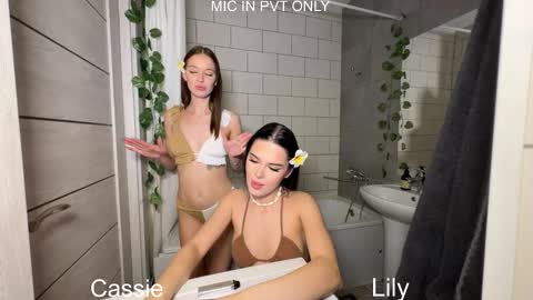 Snapshot of x_kai chatting on 12/16/25, 07:41 wiwi clap clap cat baby girl online show from 12/16/25, 07:41