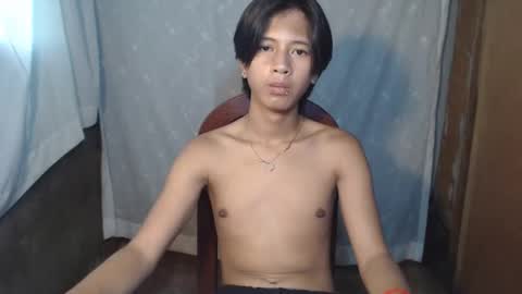 x_lee06 online show from 03/02/26, 07:59