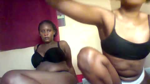 X melanine online show from 09/26/25, 12:42