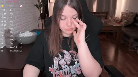 LOVE NERDS ONLY online show from 04/06/26, 05:19