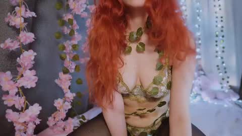 Snapshot of x_sexykitten666_x chatting on 05/16/26, 04:06 Lucy online show from 05/16/26, 04:06