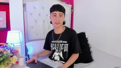 xaanderGrey online show from 12/03/25, 07:34