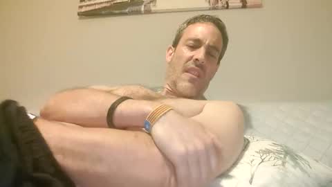 Snapshot of xalegarmax chatting on 04/29/26, 12:37 xalegarmax online show from 04/29/26, 12:37