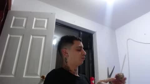 xalejo_max online show from 11/13/25, 01:37