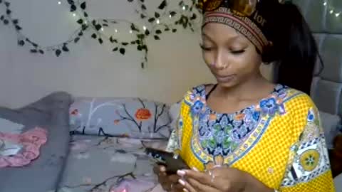 Snapshot of xalia_caramel chatting on 08/01/26, 09:46 Alexa online show from 08/01/26, 09:46