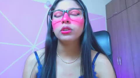XALLYSONX online show from 04/19/26, 11:53