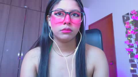 Snapshot of xallysonx_ chatting on 07/10/26, 12:08 XALLYSONX online show from 07/10/26, 12:08