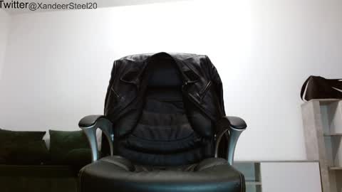 Snapshot of xandeer_steel chatting on 11/29/25, 05:54 Master Xandeer online show from 11/29/25, 05:54