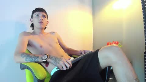 Snapshot of xander_owen2 chatting on 01/08/26, 07:27 XANDER online show from 01/08/26, 07:27