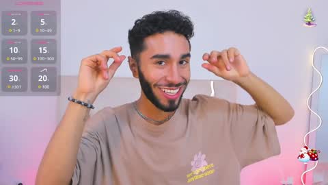 Snapshot of xander_tay chatting on 12/28/24, 04:30 ISSANDER online show from 12/28/24, 04:30