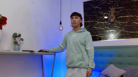 Snapshot of xandergrey8 chatting on 01/14/26, 07:08 xandergrey8 online show from 01/14/26, 07:08