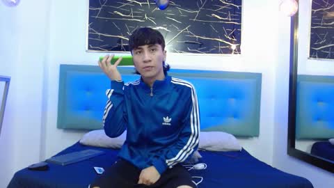 xandergrey8 online show from 02/01/26, 07:34