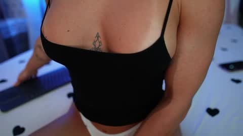 Alexandra online show from 06/11/26, 12:32