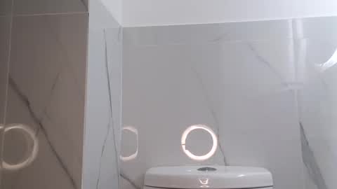 Andres online show from 02/04/25, 07:18