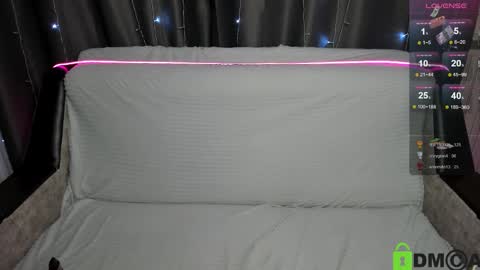 Snapshot of xangel_bunny_x chatting on 01/07/25, 07:17 Lola online show from 01/07/25, 07:17