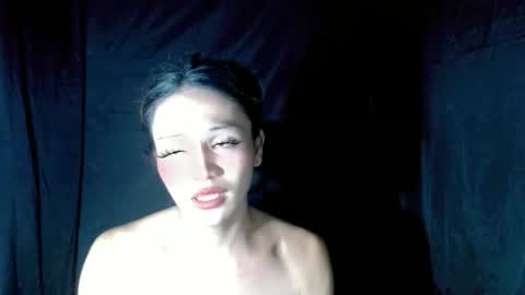 Snapshot of xangel_redx chatting on 06/08/26, 10:04 ANGEL online show from 06/08/26, 10:04
