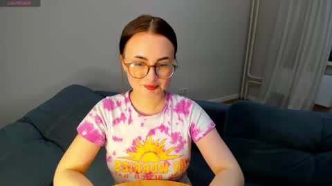 Alice online show from 04/25/26, 02:25