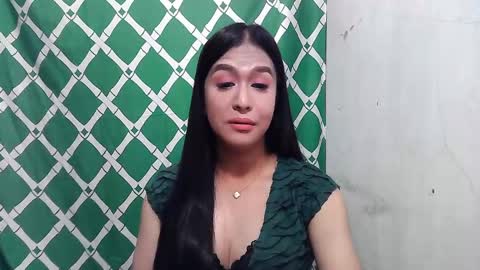 Snapshot of xasianbigcumx chatting on 02/15/25, 06:02 xasianbigcumx online show from 02/15/25, 06:02