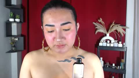Snapshot of xasianempressx chatting on 09/30/25, 02:44 Nira   NOT INTO CHEAP GUYS  online show from 09/30/25, 02:44