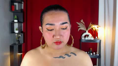Snapshot of xasianempressx chatting on 10/26/25, 02:34 Nira   NOT INTO CHEAP GUYS  online show from 10/26/25, 02:34